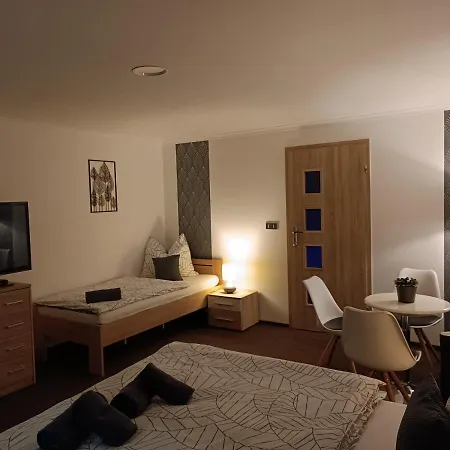 Kolonka 3*
