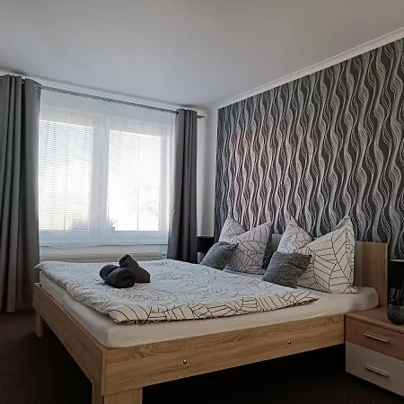 Kolonka 3*